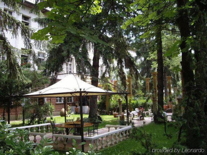 Hotel Trivia Antique София Экстерьер фото